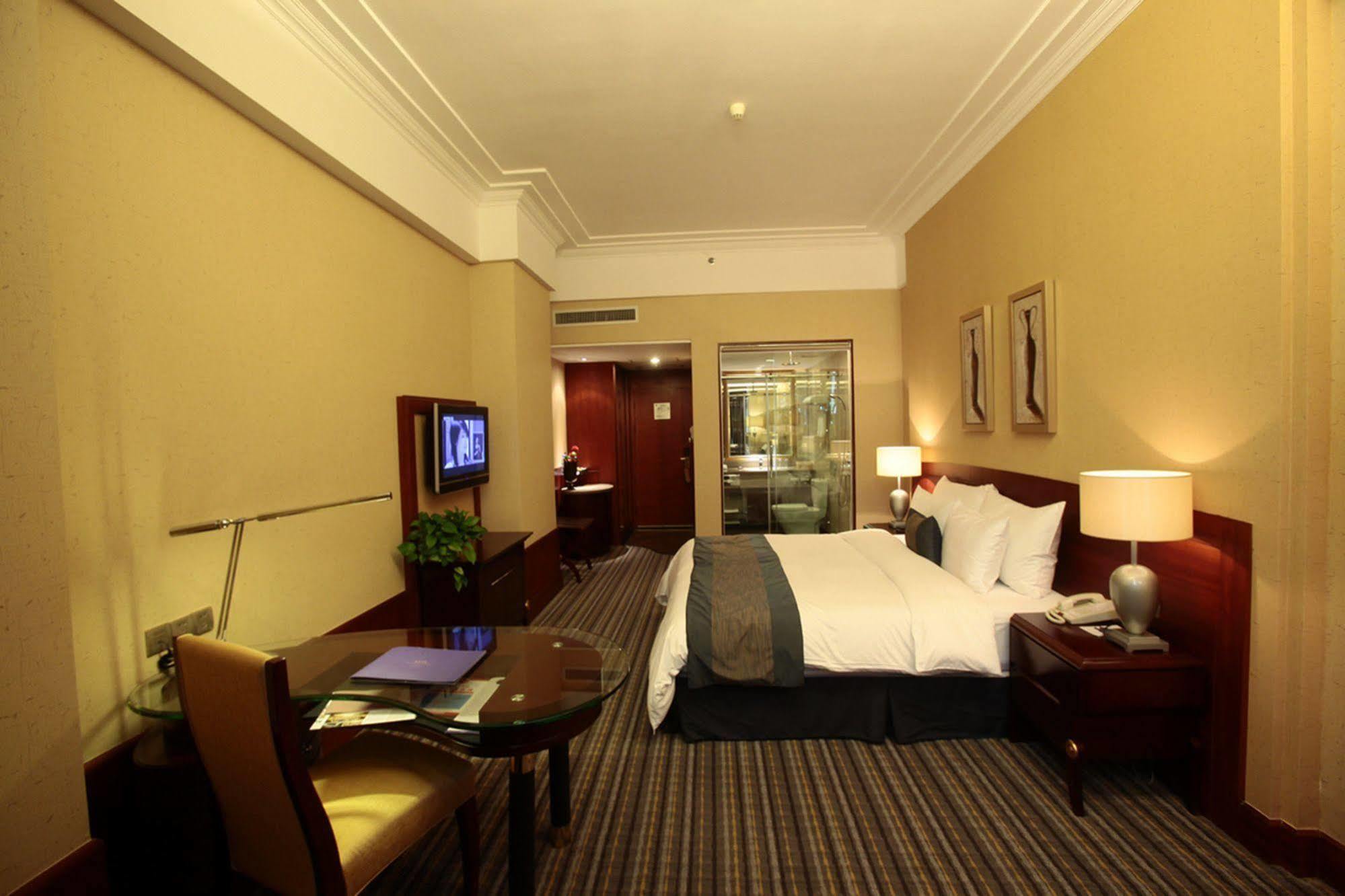 Shenzhen Futian Asta Hotel Extérieur photo